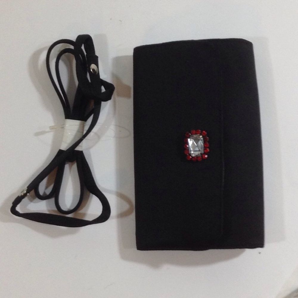 Black satin cross body purse - Picture 6 of 7